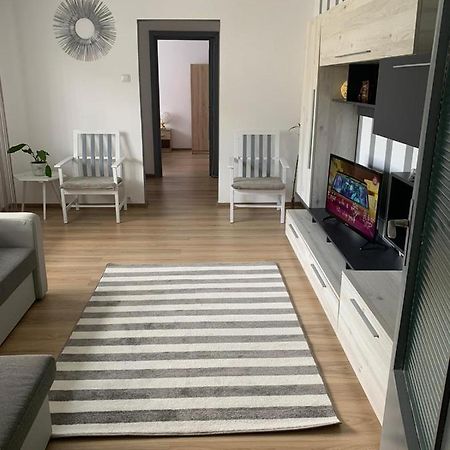 Apartament Alexia Leilighet Orşova Eksteriør bilde